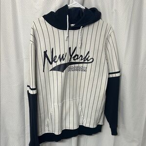 New York Baseball Men's Black and White Hoodie